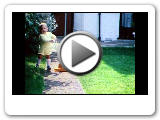 AVI04-7 Daryl  nanny and grandad gardem Surbiton.avi